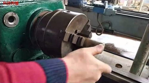 男子利用鐵削和液體制作工藝品,做出來真漂亮,真是腦洞大開了